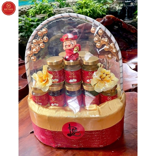Giỏ quà Tết KENKO 17 hũ yến chưng 